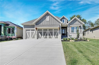 25118 W 98th Place, Lenexa, KS 66227