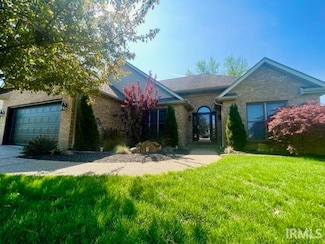 8933 Shadow Ridge Dr, Newburgh, IN 47630