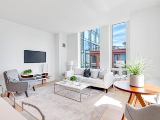 380 Harrison Ave Unit 12D, Boston, MA 02118