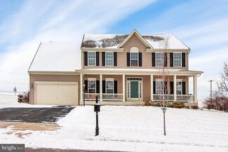 8570 Diamond Run Ct, Seven Valleys, PA 17360