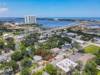 128 Kingston Ave, Daytona Beach, FL 32114