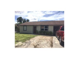 5330 Hardee St, Naples, FL 34113