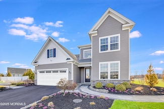 51 Fillmore Dr, Monroe Township, NJ 08831