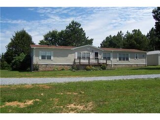 135 Hope Acres, Selmer, TN 38375