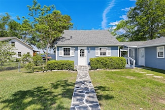 20505 Flat Creek Dr, Chandler, TX 75758