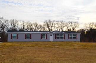 24055 200th St, Lewistown, MO 63452