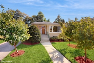 5429 Edison Ave, Oak Lawn, IL 60453