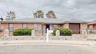 5736 Mackerel Ln, El Paso, TX 79924