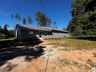 3212 County Road 4251, de Kalb, TX 75559