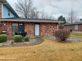 3109 Valleyside Ct, Louisville, KY 40214