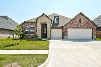 408 Tralee Ln, Yukon, OK 73099