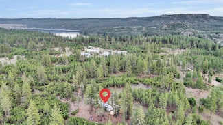 7770 Highway 291 C Hwy, Ford, WA 99013