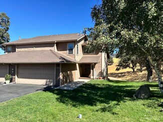 18530 Glenview Ct, Tehachapi, CA 93561