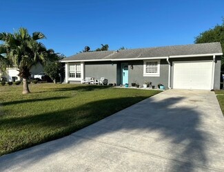 2355 16th Ave SW, Vero Beach, FL 32962