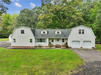 5544 Glebe Hall Rd, Gloucester, VA 23061
