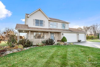 2303 Fox Bluff Ln, Spring Grove, IL 60081