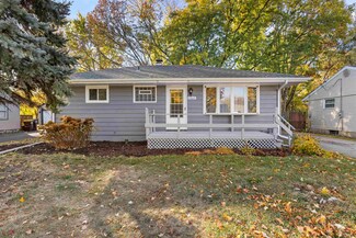 1105 Drexel Blvd, Machesney Park, IL 61115