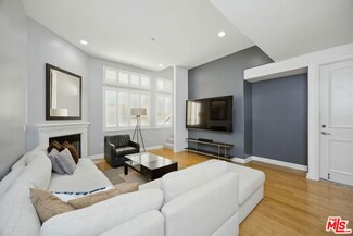 2125 S Bentley Ave Unit 105, Los Angeles, CA 90025