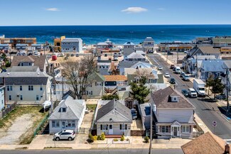 1906 Ocean Blvd, Seaside Park, NJ 08752