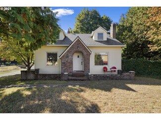 622 NW Division St, Gresham, OR 97030