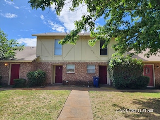 429 SW Thomas St Unit C, Burleson, TX 76028