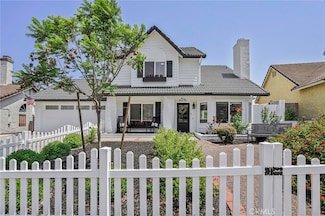 1324 Darwin Dr, Oceanside, CA 92056