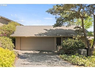 120 Condolea Dr, Lake Oswego, OR 97035