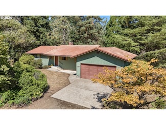 10350 SE Schacht Rd, Damascus, OR 97089