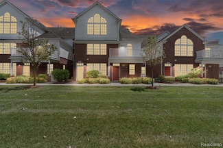 8461 Towne Center Cir N Unit 91, Warren, MI 48093