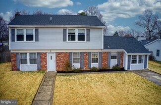 5 Arcturus Dr, Sewell, NJ 08080