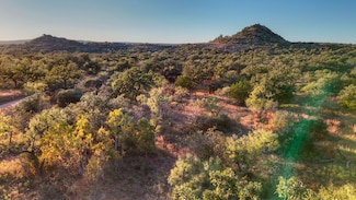 18248 Bode Peak Rd, Pontotoc, TX 76856