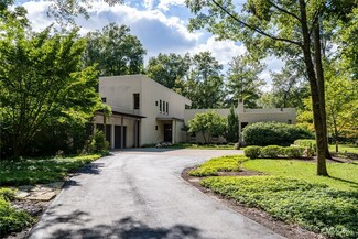 9935 Lakewood Ln, Cincinnati, OH 45242