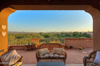1313 W Mariquita St, Green Valley, AZ 85622