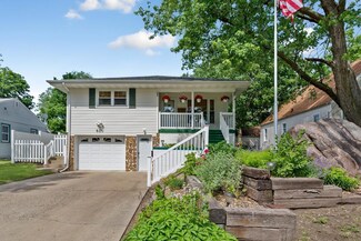 820 N 5th St, Saint Peter, MN 56082