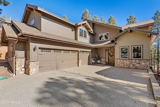 4220 S Lariat Loop, Flagstaff, AZ 86001