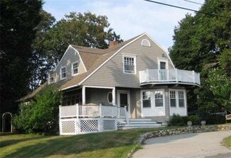 1 Gaffield Ave, Bourne, MA 02559