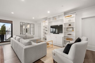 765 E 3rd St Unit 404, Boston, MA 02127