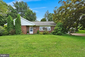 9560 Longswamp Rd, Mertztown, PA 19539