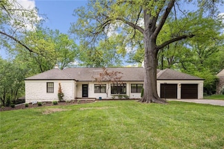 9716 Lee Blvd, Leawood, KS 66206