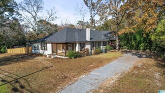 418 W Walnut St, Sylacauga, AL 35150