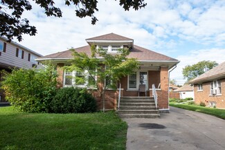 819 Oakland Ave, Joliet, IL 60435
