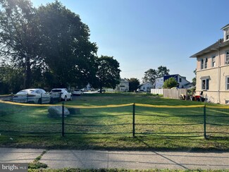 1637 Liberty St, Trenton, NJ 08629