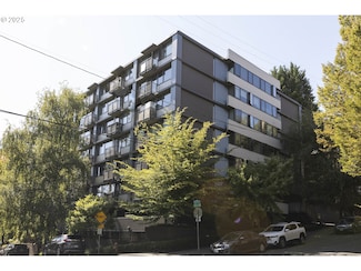 2020 SW Main St Unit 405, Portland, OR 97205