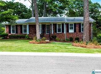 821 Jeffery Ln, Birmingham, AL 35235