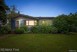 32154 Melton St, Westland, MI 48186