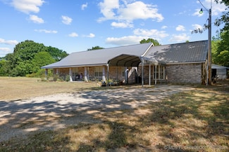 359 Razorbill Ln, Valliant, OK 74764