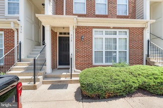938 Pine Forest Ln, Upper Marlboro, MD 20774