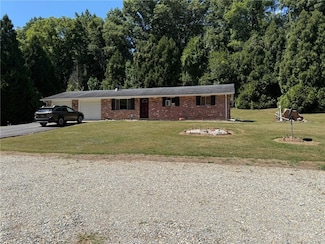 700 W Cherry St, New Paris, OH 45347