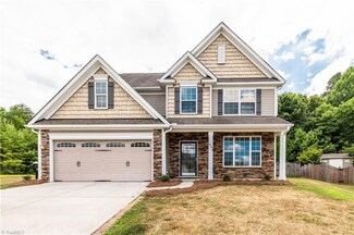4395 Glenmore Creek Dr, Winston Salem, NC 27107