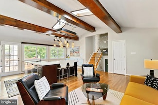 7708 Harwood Place, Springfield, VA 22152